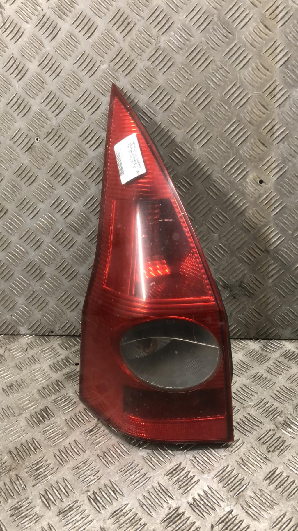 Fanale posteriore principale sinistro (luci) RENAULT MEGANE 2 PHASE 1 BREAK Diésel - 1