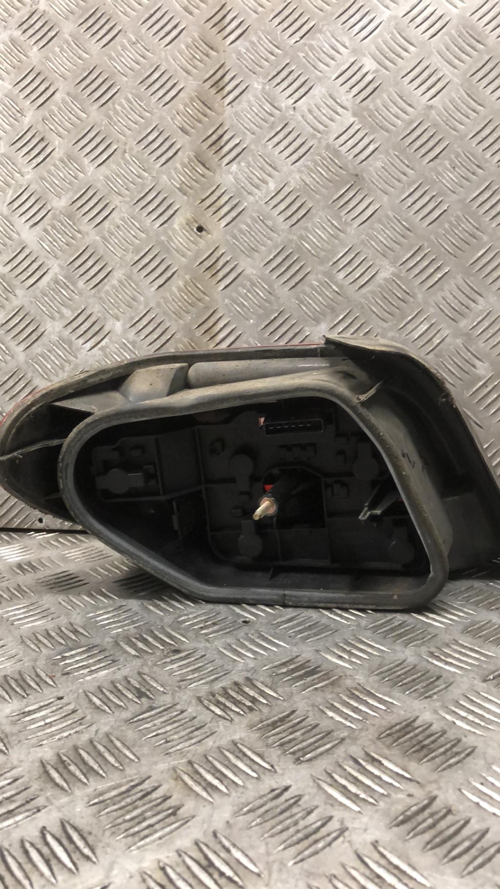Fanale posteriore principale destro (luci) CITROEN XSARA PHASE 2 Diésel - 1