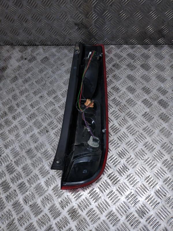 Fanale posteriore principale sinistro (luci) FORD FIESTA 5 PHASE 2 Gasolina - 1