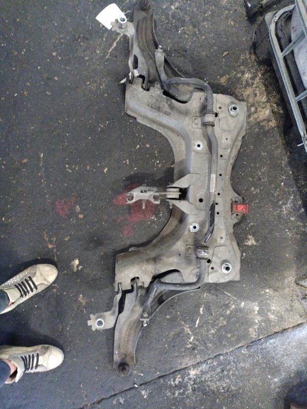 Berceau avant RENAULT CLIO 4 PHASE 1 Diesel - 1