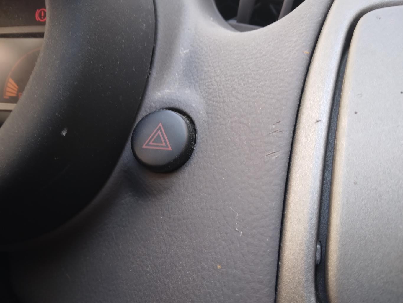 Bouton de warning TOYOTA CELICA 5 PHASE 1 COUPE Essence - 1