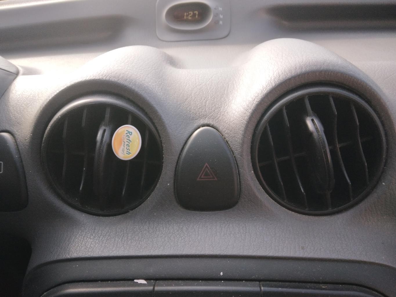 Interruttore luci emergenza HYUNDAI ATOS 2 PRIME Gasolina - 1