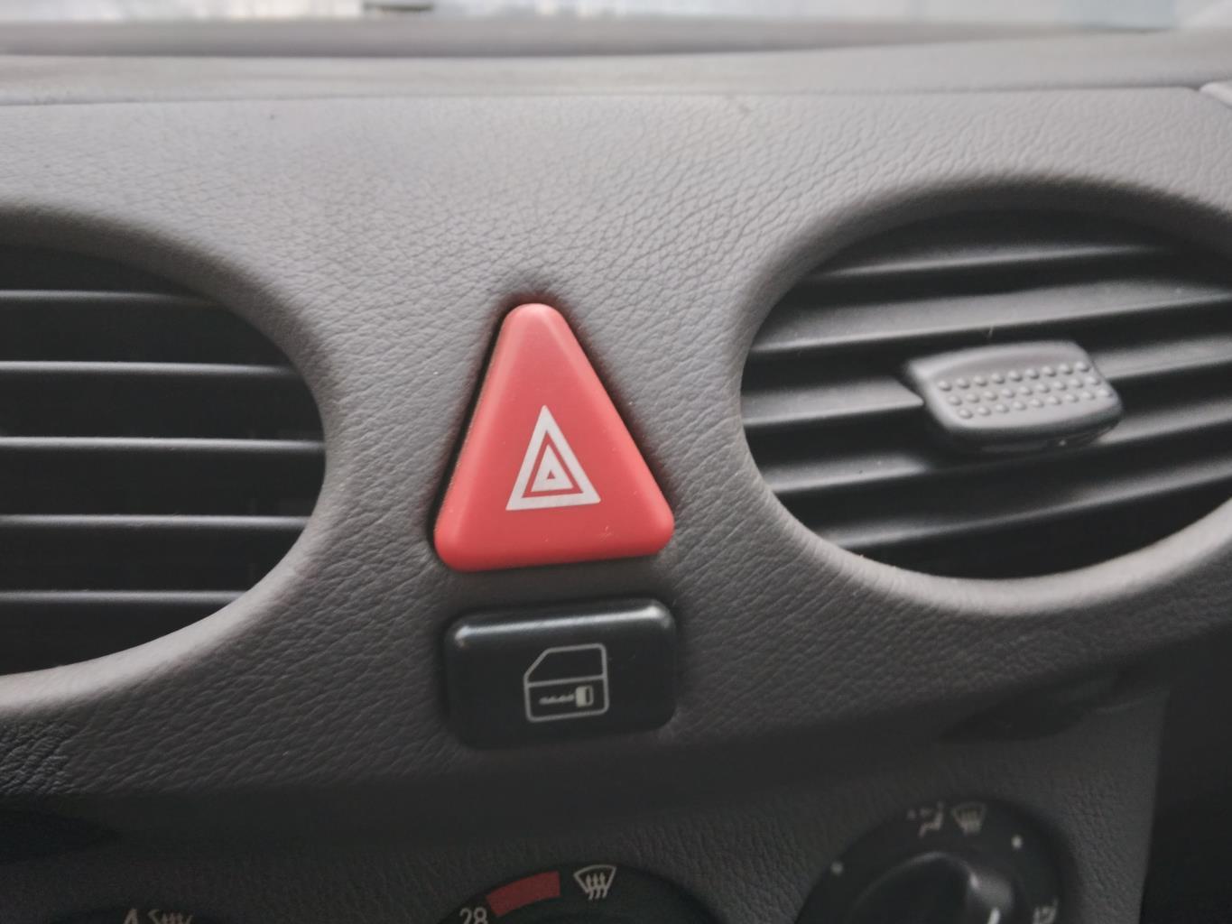 Interruttore luci emergenza MERCEDES CLASSE A 168 PHASE 1 Diésel - 1