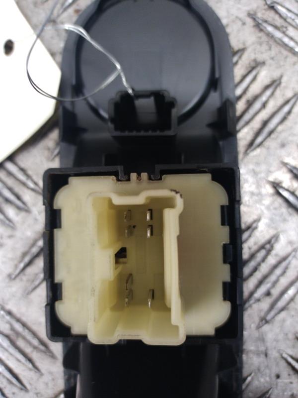 Interrupteur de leve vitre RENAULT TWINGO 3 PHASE 1 Essence - 1