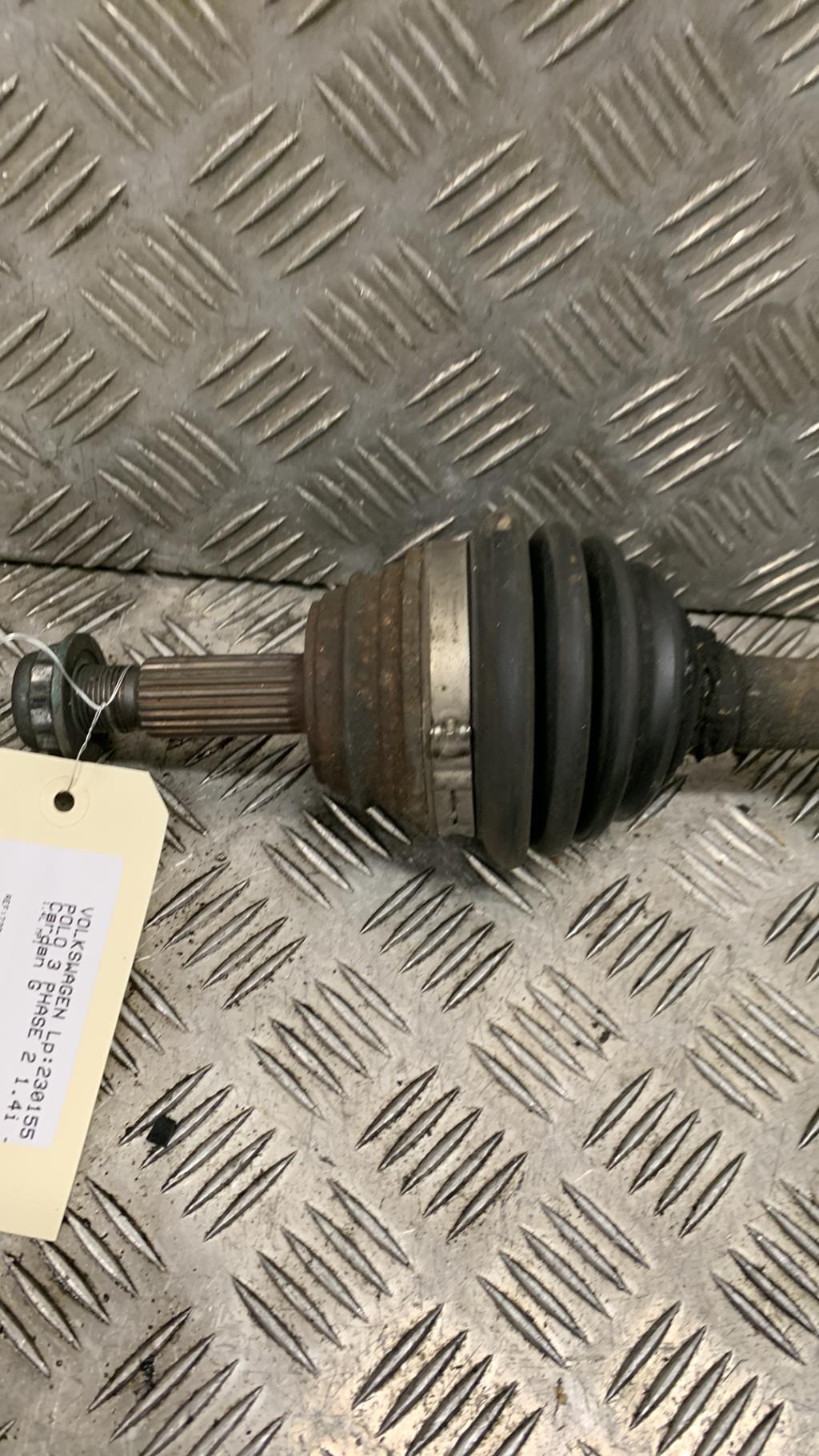 Giunto cardanico albero di trasmissione sinistro VOLKSWAGEN POLO 3 PHASE 2 Gasolina - 1