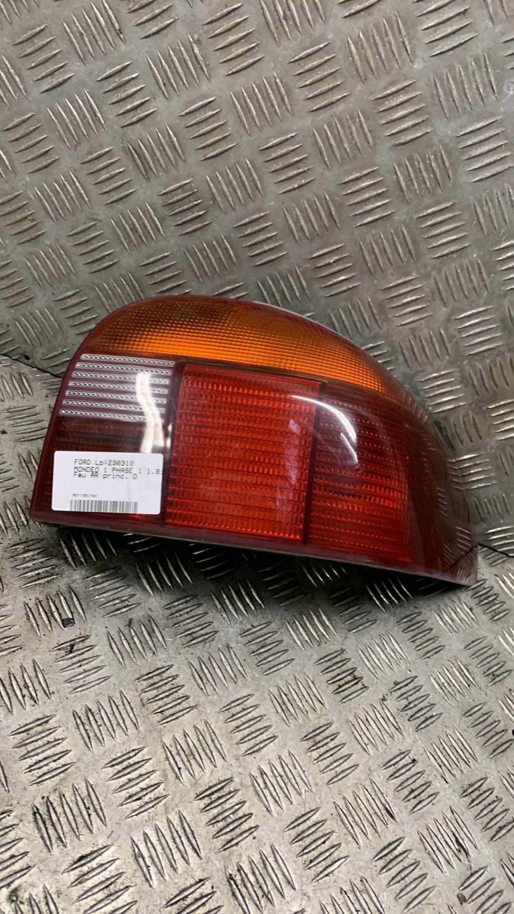 Fanale posteriore principale destro (luci) FORD MONDEO 1 PHASE 1 Gasolina - 1