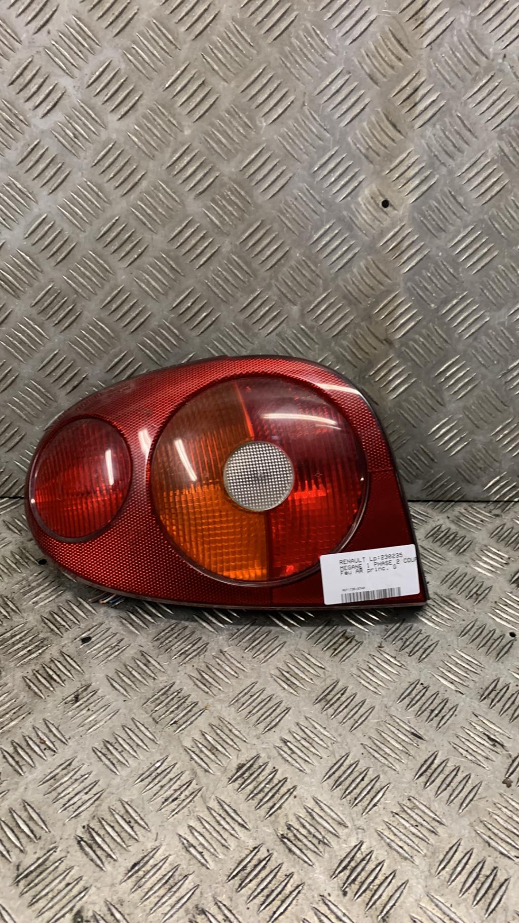 Fanale posteriore principale sinistro (luci) RENAULT MEGANE 1 PHASE 2 COUPE Diésel - 1