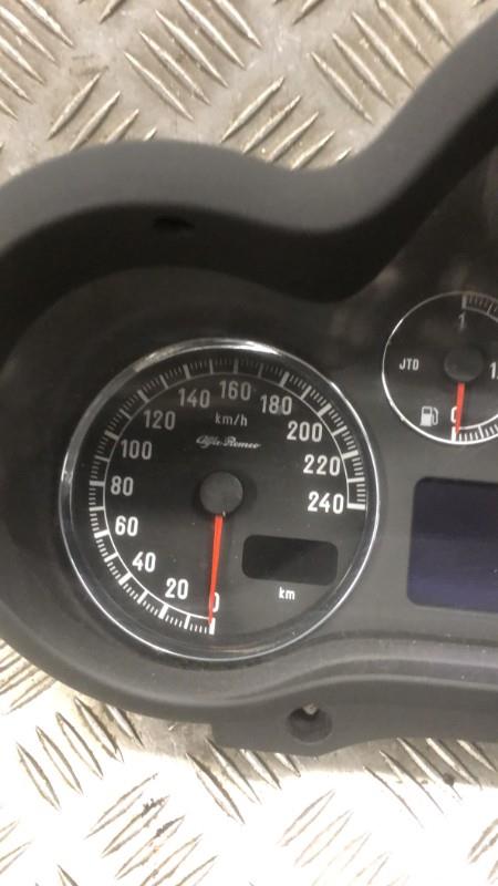 Compteur ALFA ROMEO 147 PHASE 2 Diesel - 1
