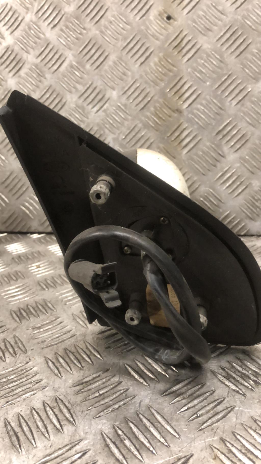 Retrovisor izquierdo FORD SIERRA PHASE 2 Diésel - 1