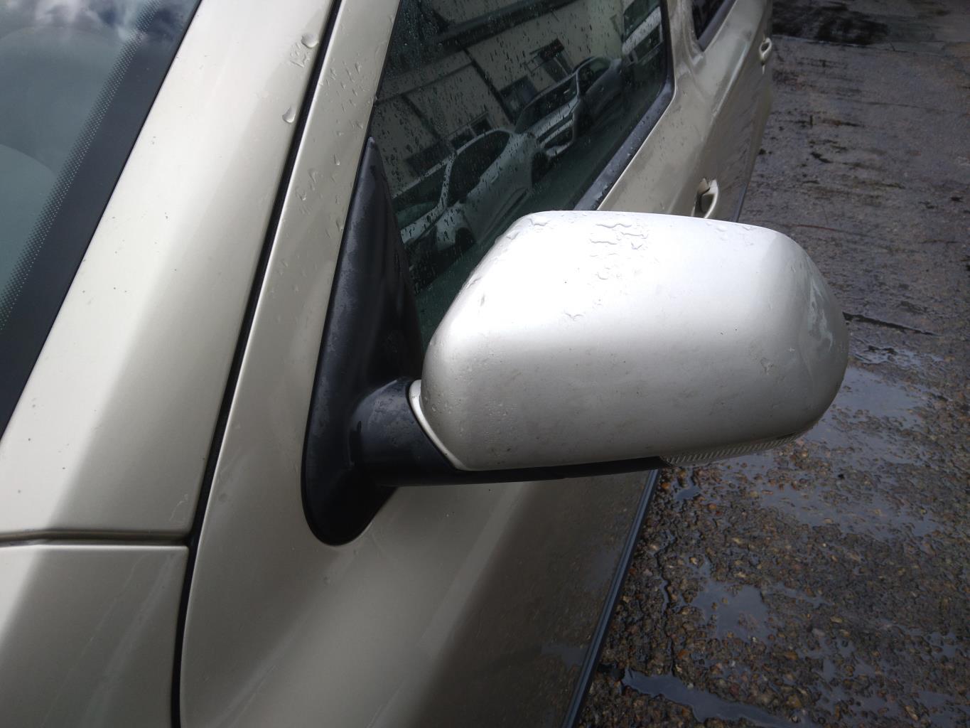 Retrovisor izquierdo SKODA OCTAVIA 2 PHASE 1 Diésel - 1