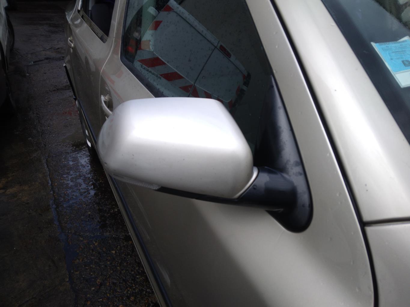 Retrovisor derecho SKODA OCTAVIA 2 PHASE 1 Diésel - 1