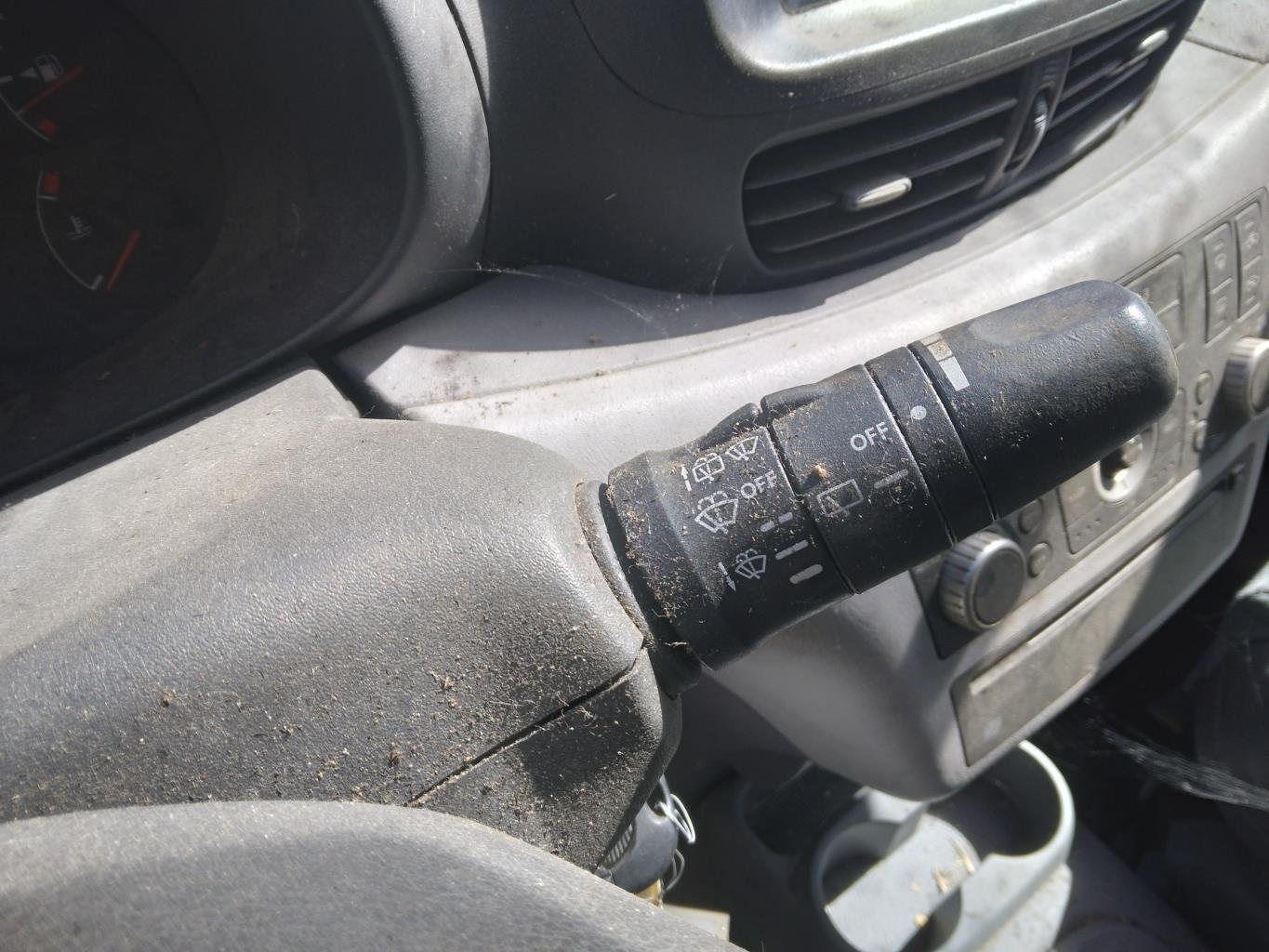 Devio tergicristalli NISSAN ALMERA TINO PHASE 1 Diésel - 1
