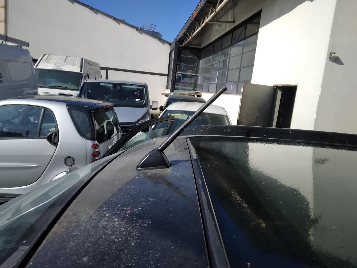 Antenne NISSAN X-TRAIL 1 PHASE 2 Diesel - 1