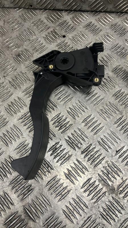 Pedale acceleratore RENAULT TWINGO 3 PHASE 1 Gasolina - 1
