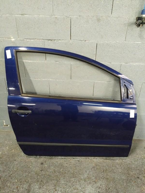 Porte avant droit VOLKSWAGEN FOX Essence - 1