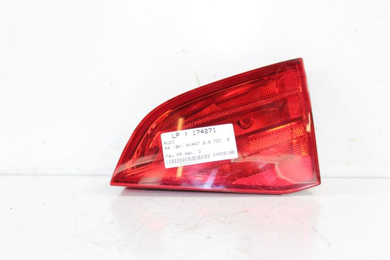 Feu arriere secondaire gauche (feux) AUDI A4 3 AVANT PHASE 1 BREAK Diesel - 1