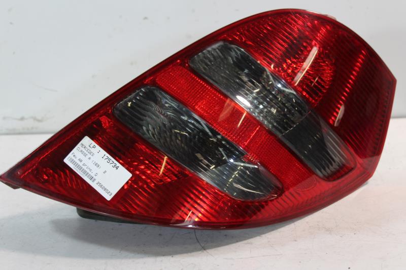 Fanale posteriore principale destro (luci) MERCEDES CLASSE A 169 PHASE 1 Diésel - 1