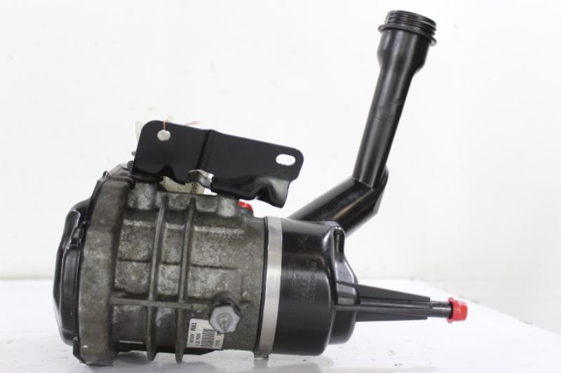Pompe de direction CITROEN C4 PICASSO 1 Diesel - 1