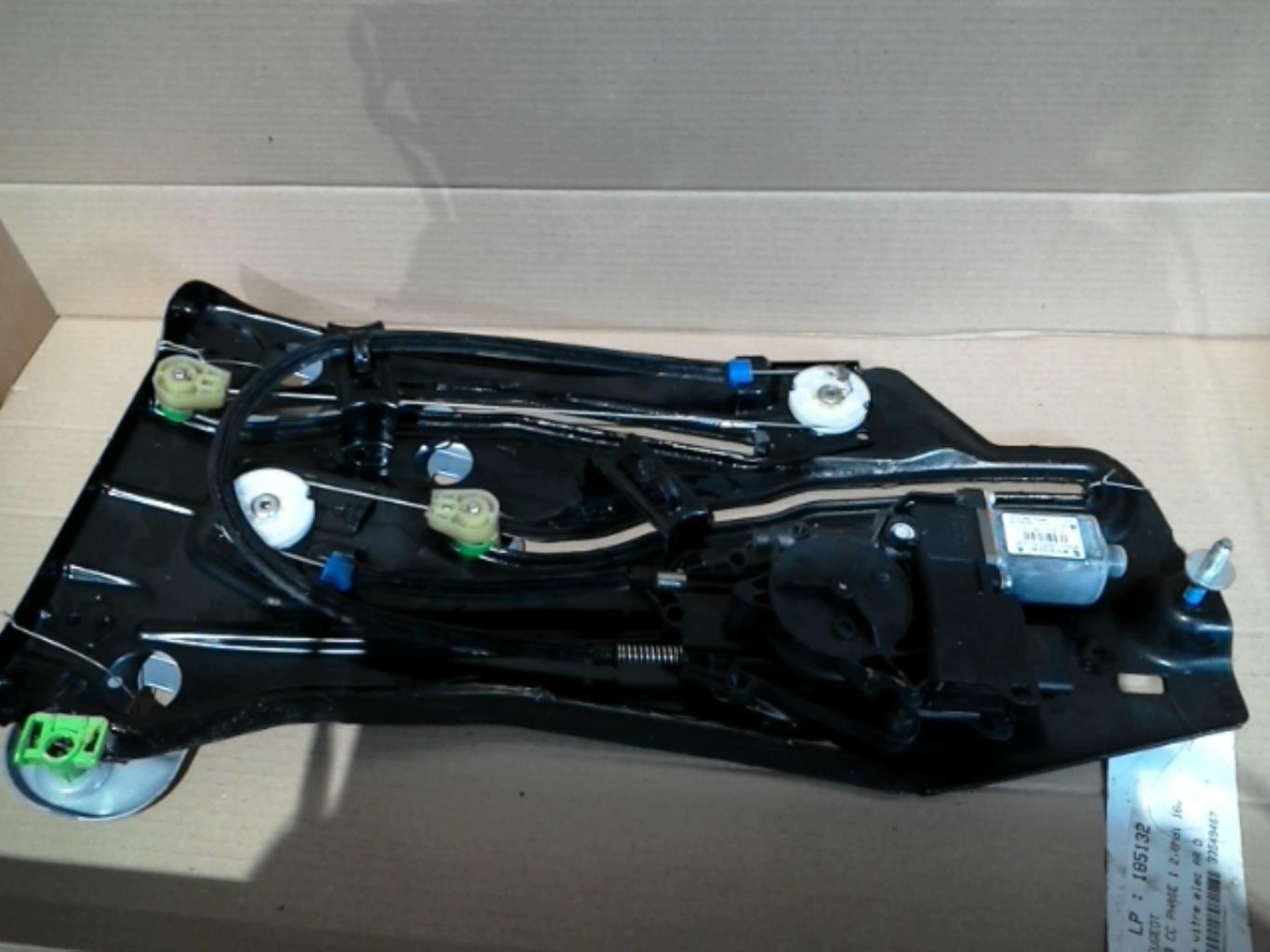 Alzacristalli elettrico posteriore destro PEUGEOT 308 1 PHASE 1 CABRIOLET Diésel - 1