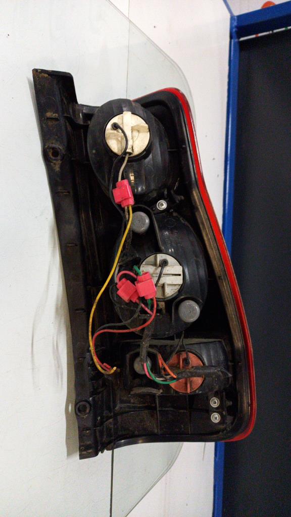 Fanale posteriore principale sinistro (luci) HYUNDAI MATRIX PHASE 1 Gasolina - 1