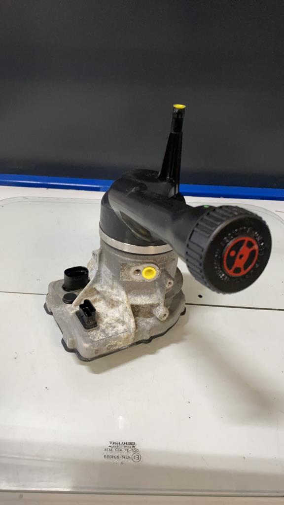 Pompe de direction PEUGEOT 308 1 PHASE 1 Diesel - 1
