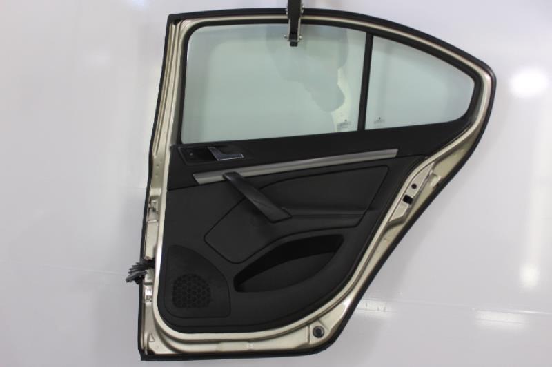 Portiera posteriore destra SKODA OCTAVIA 2 PHASE 1 Diésel - 1