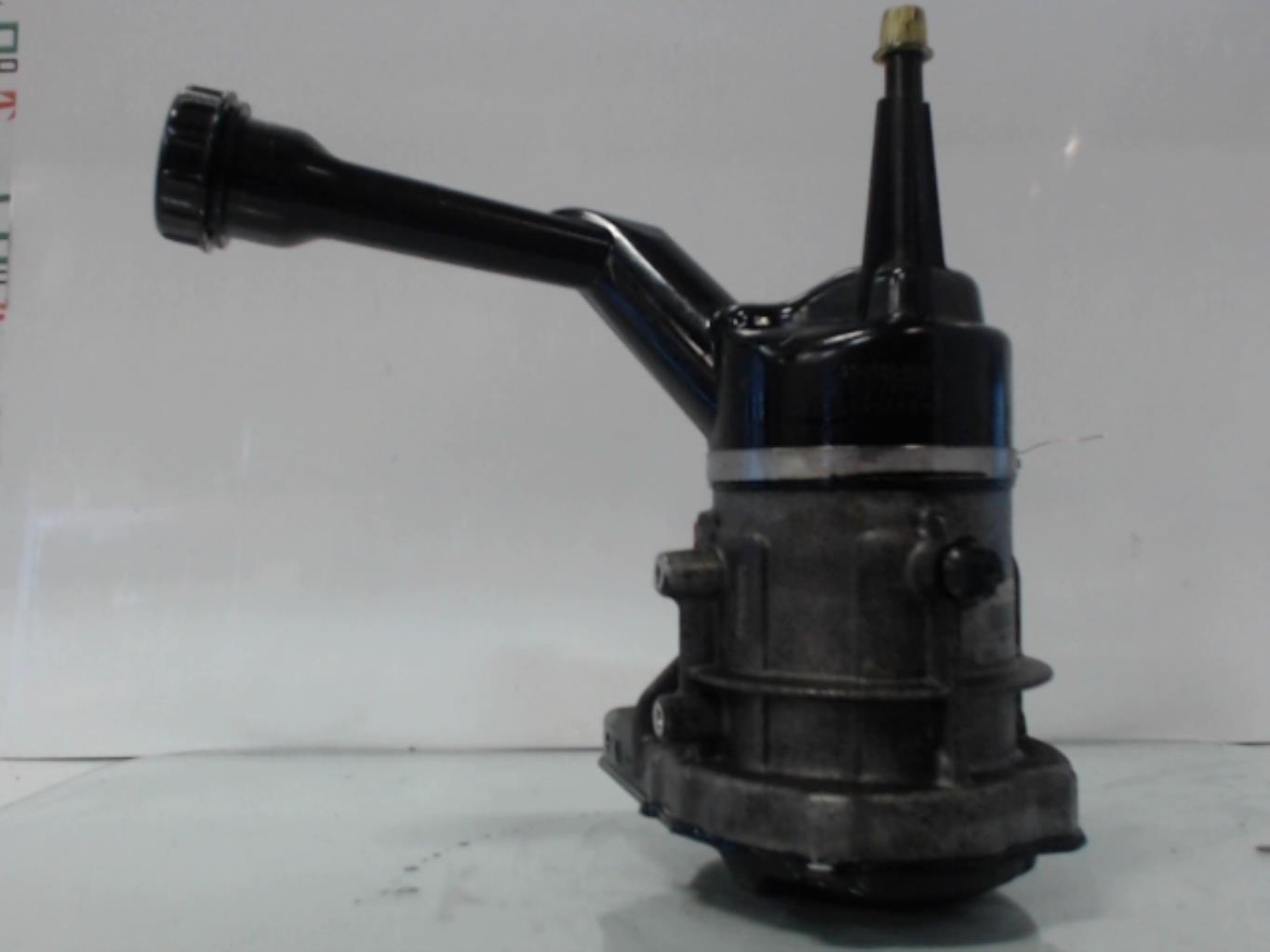 Pompe de direction PEUGEOT 308 1 PHASE 1 Diesel - 1