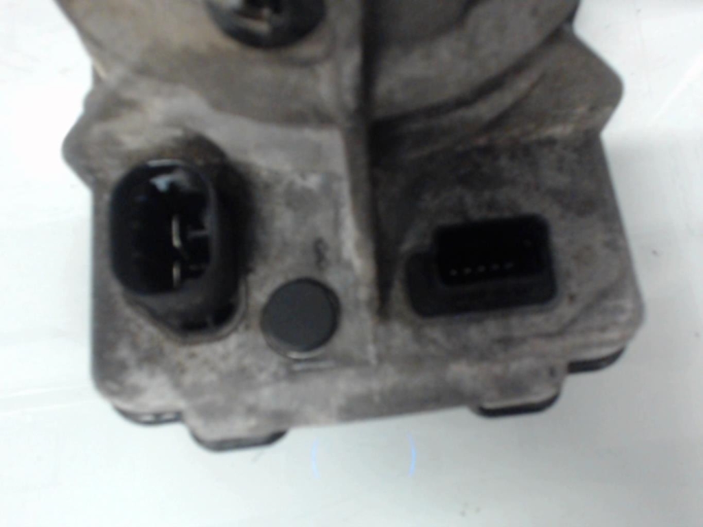 Pompe de direction CITROEN C4 PICASSO 1 Diesel - 1