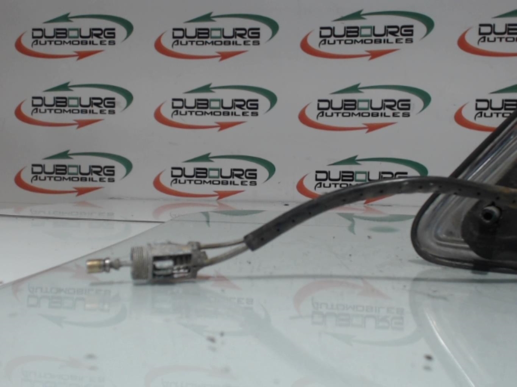 Retrovisor derecho VOLKSWAGEN GOLF 2 Diésel - 1