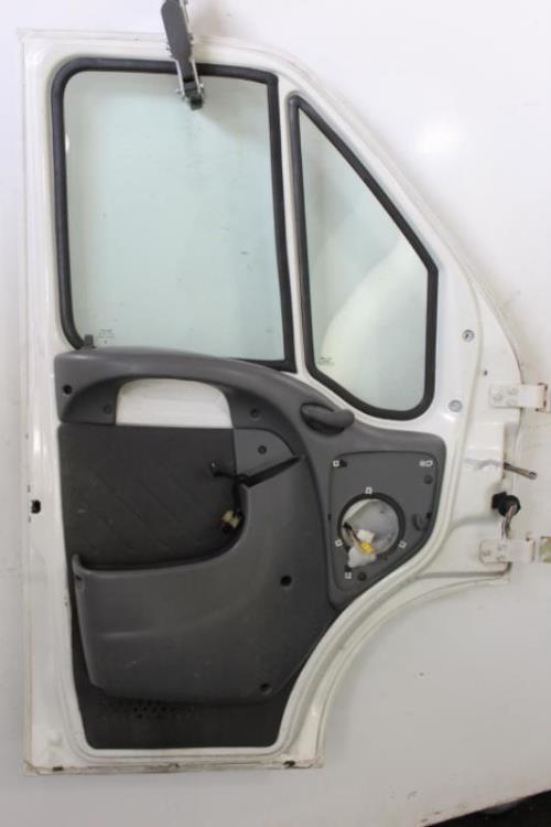 Image Porte avant gauche - CITROEN JUMPER 2
