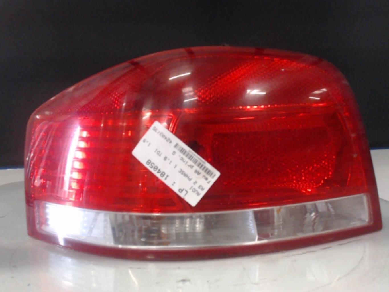 Fanale posteriore principale sinistro (luci) AUDI A3 2 PHASE 1 Diésel - 1
