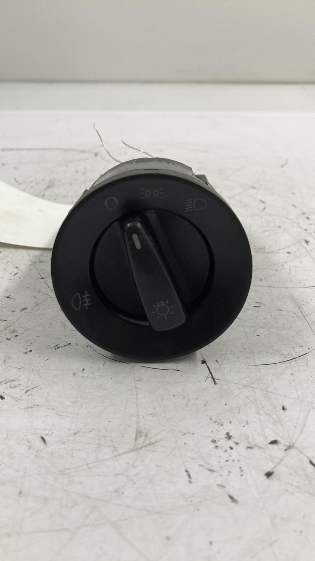 Commande de phare VOLKSWAGEN PASSAT 4 PHASE 1 Diesel - 1