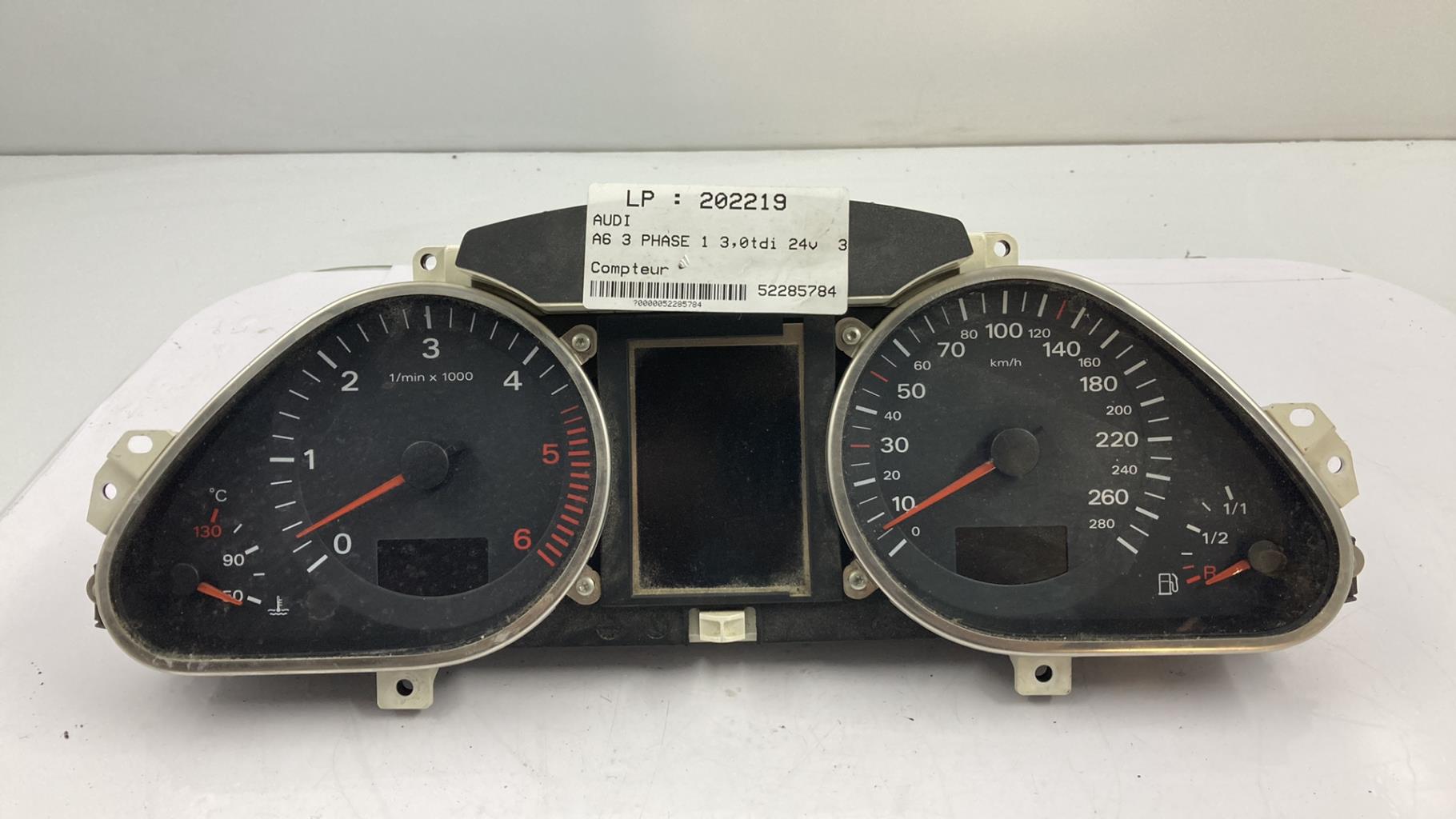 Compteur AUDI A6 3 PHASE 1 Diesel - 1