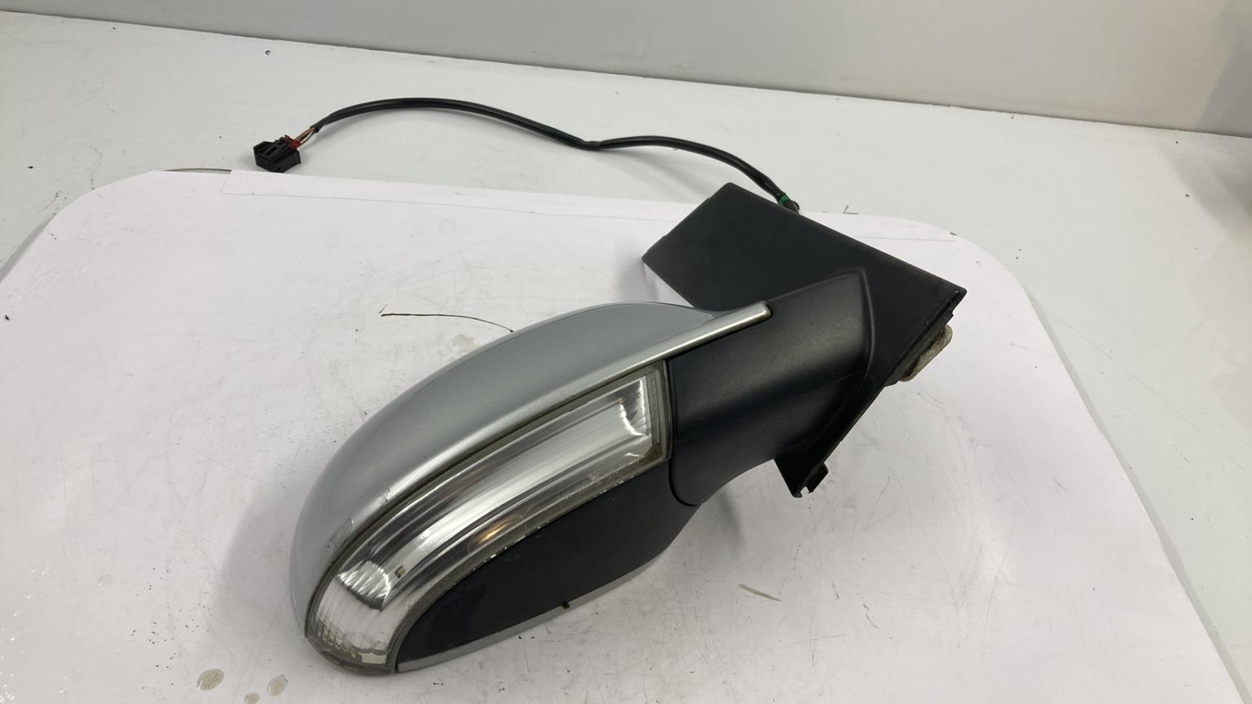 Retrovisor derecho VOLKSWAGEN GOLF PLUS PHASE 1 Diésel - 1