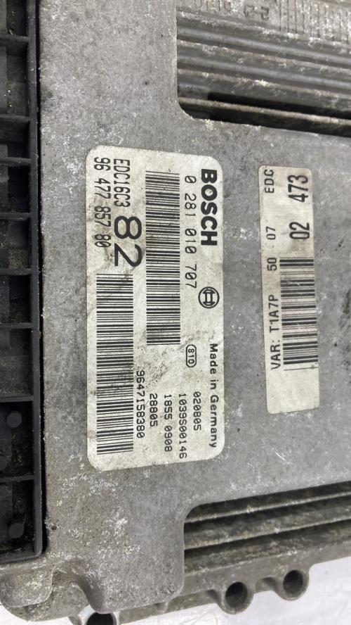Image Calculateur moteur - PEUGEOT 206