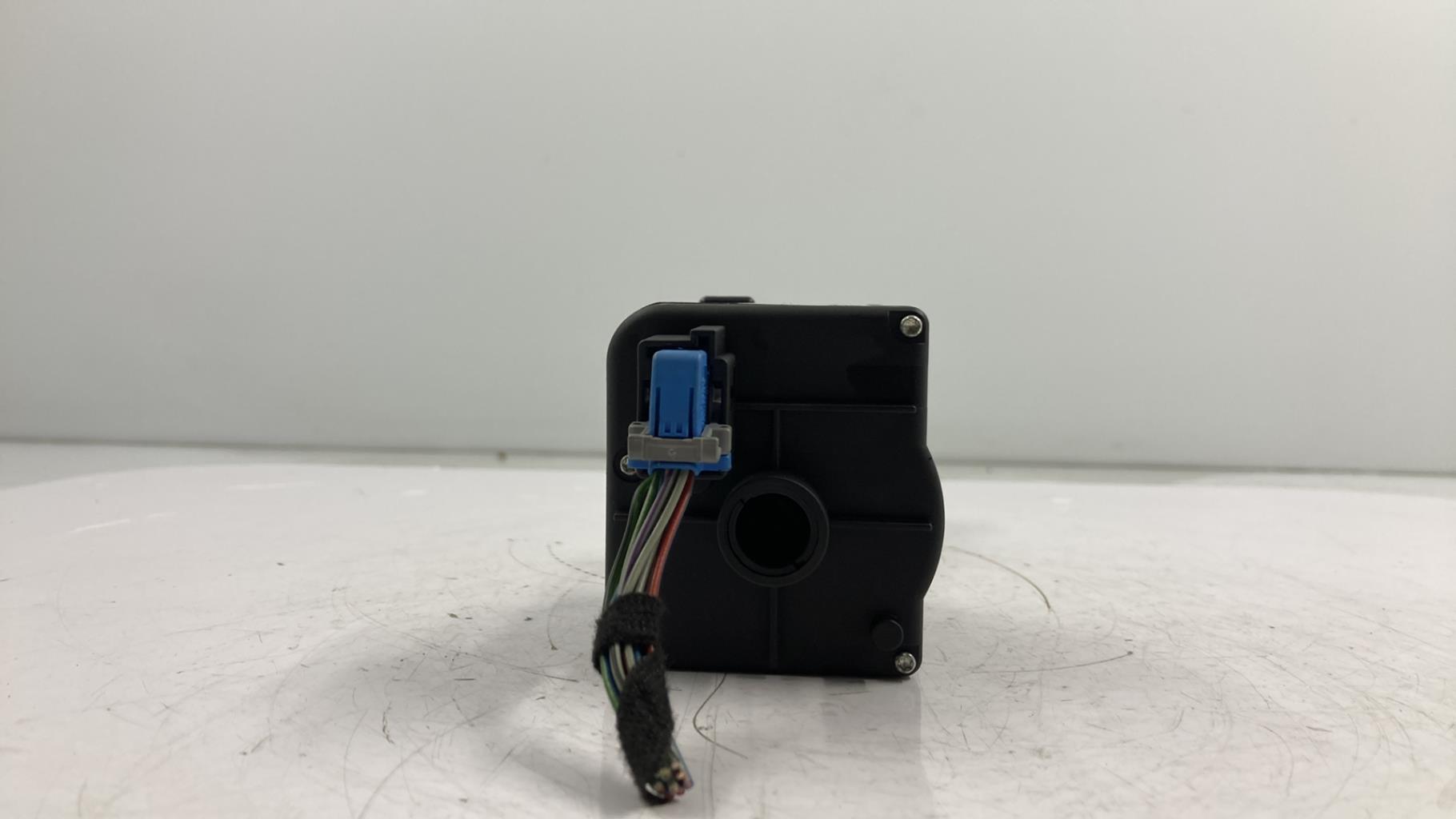 Commande de phare MERCEDES CLASSE A 169 PHASE 1 Diesel - 1