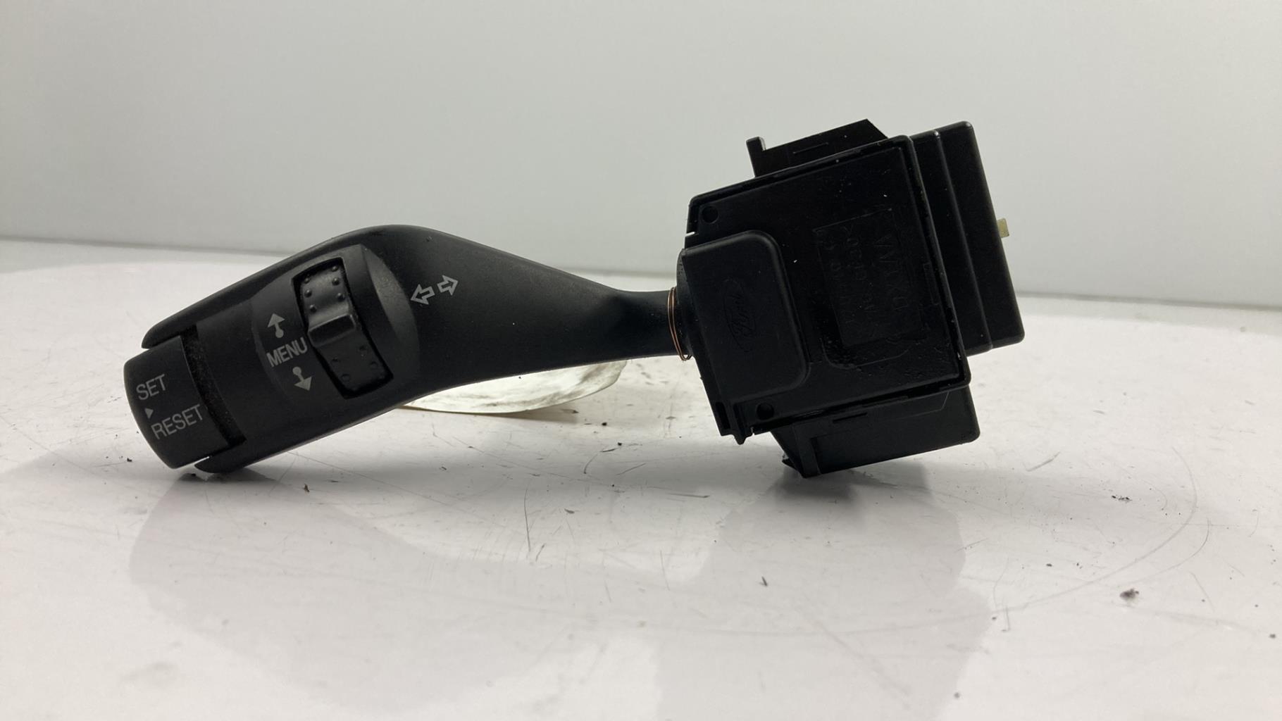 Commodo phare FORD FOCUS 2 PHASE 1 Diesel - 1