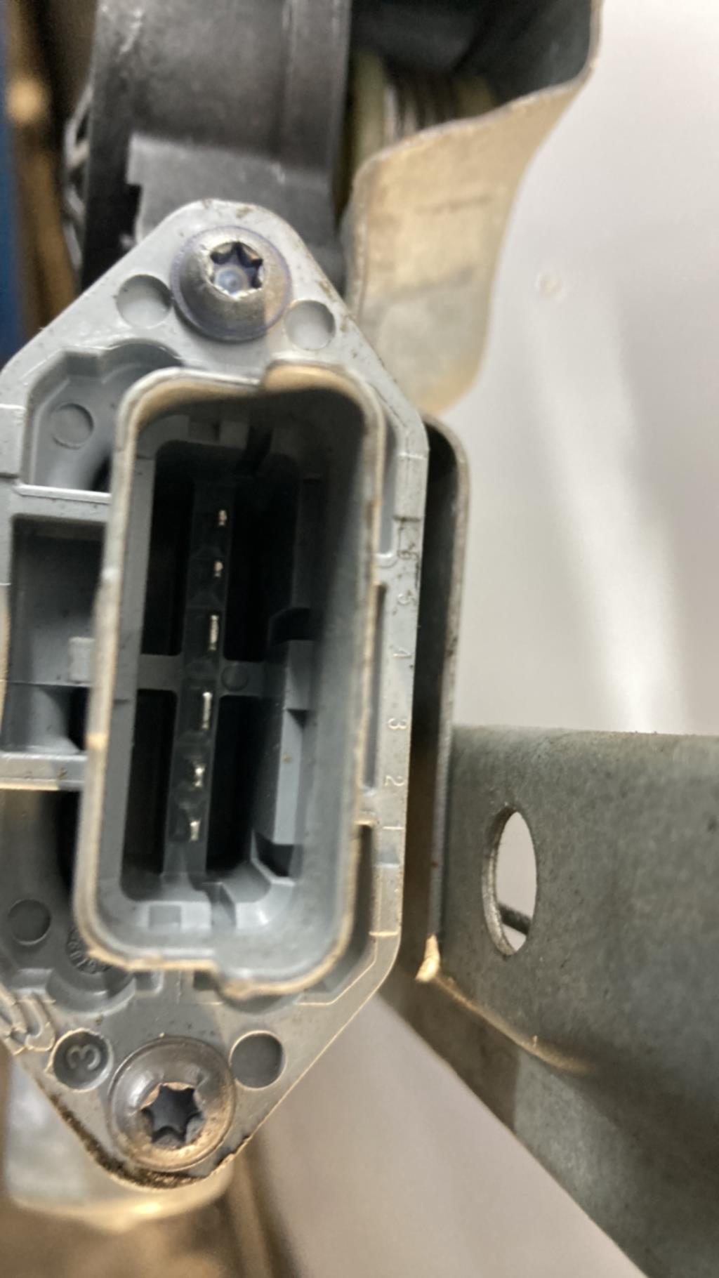 Alzacristalli elettrico anteriore sinistro RENAULT TWINGO 3 Gasolina - 1
