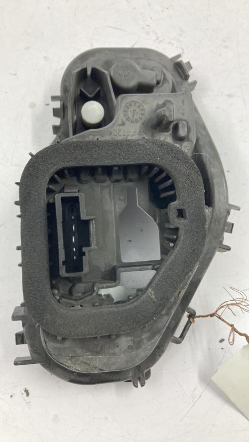 Image Platine feu arriere droit - RENAULT TWINGO 3