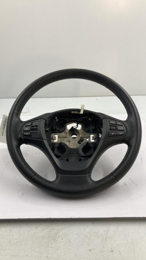 Image Volant - BMW SERIE 1 F21