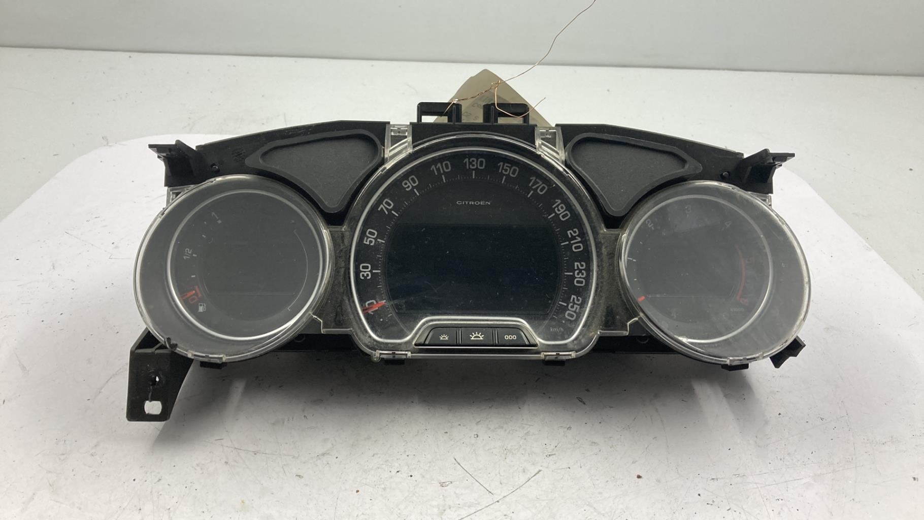 Compteur CITROEN C5 2 Diesel - 1