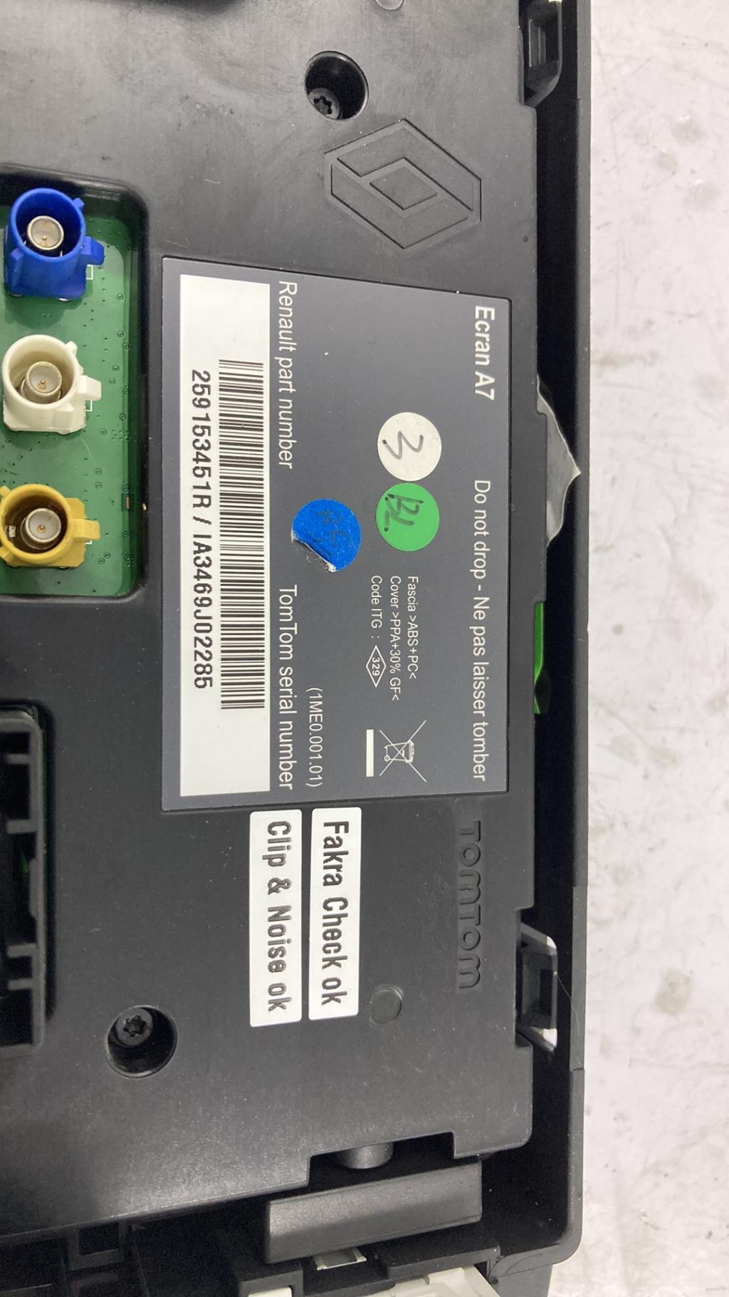 Ecran GPS RENAULT MEGANE 3 PHASE 1 BREAK Diesel - 1