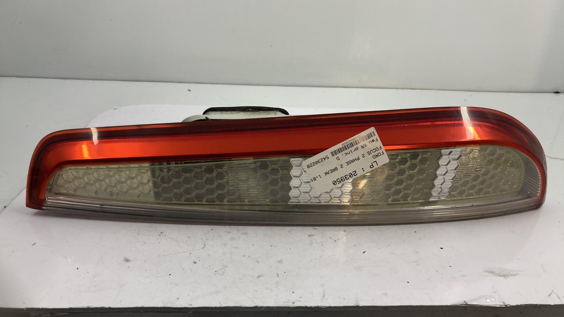 Fanale posteriore principale destro (luci) FORD FOCUS 2 PHASE 2 BREAK Diésel - 1