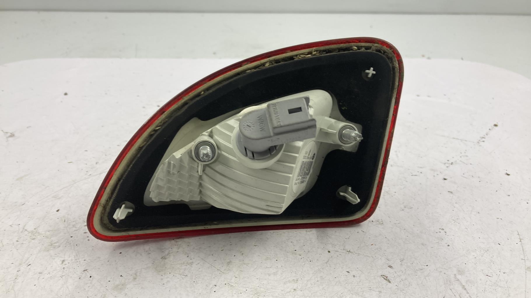 Feu arriere secondaire droit (feux) RENAULT TWINGO 2 PHASE 2 Essence - 1