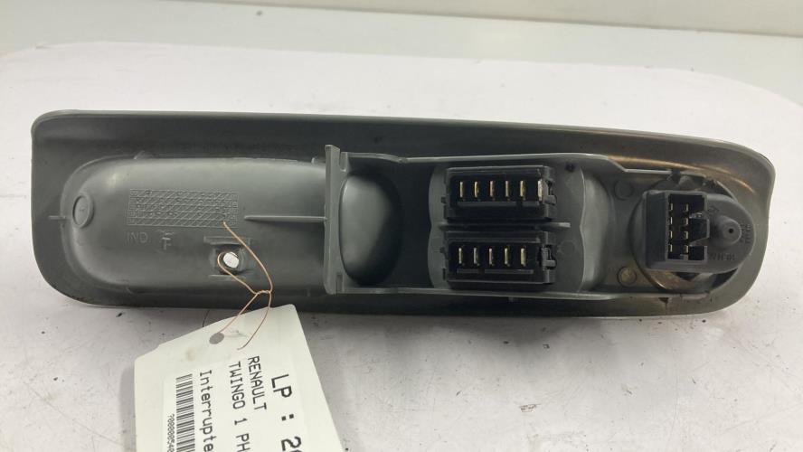 Image Interrupteur de leve vitre - RENAULT TWINGO 1