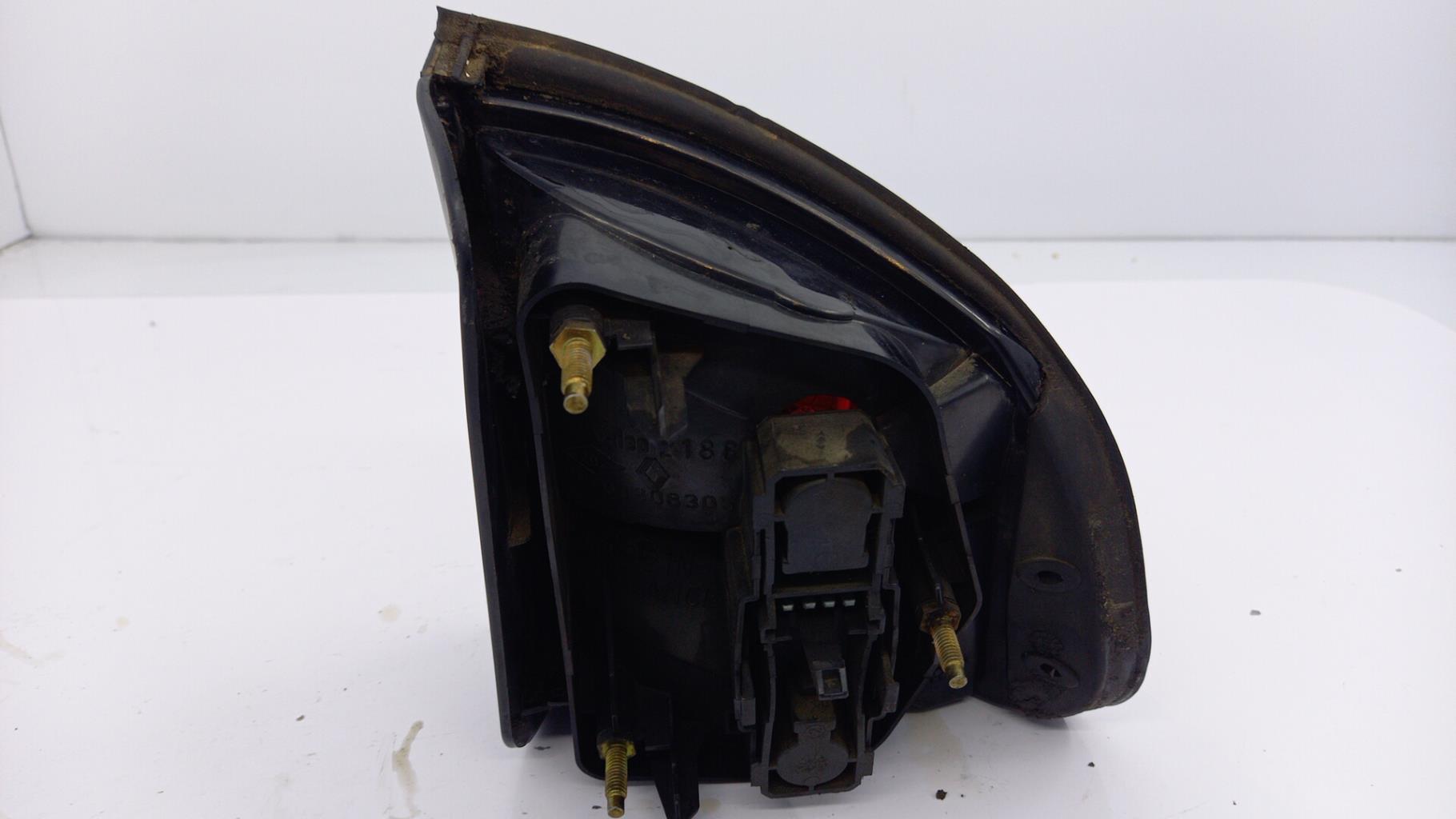 Fanale posteriore principale sinistro (luci) RENAULT SAFRANE PHASE 1  - 1