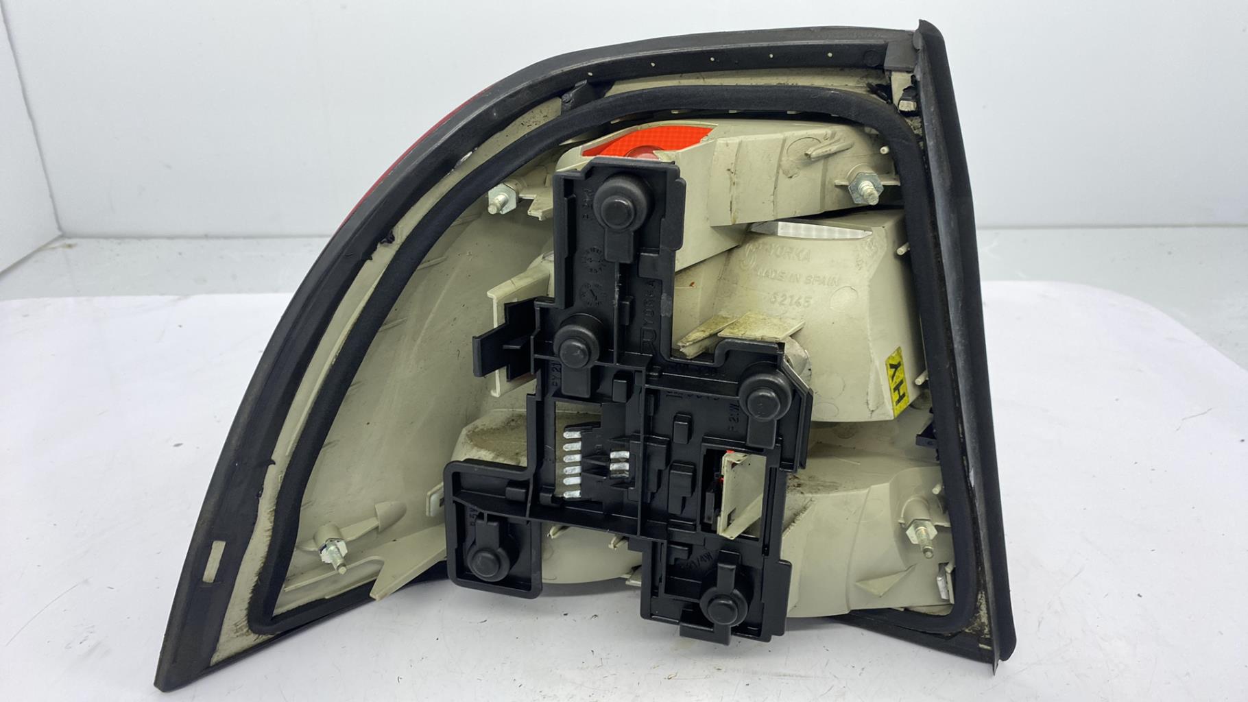 Fanale posteriore principale destro (luci) OPEL VECTRA B PHASE 1 Diésel - 1