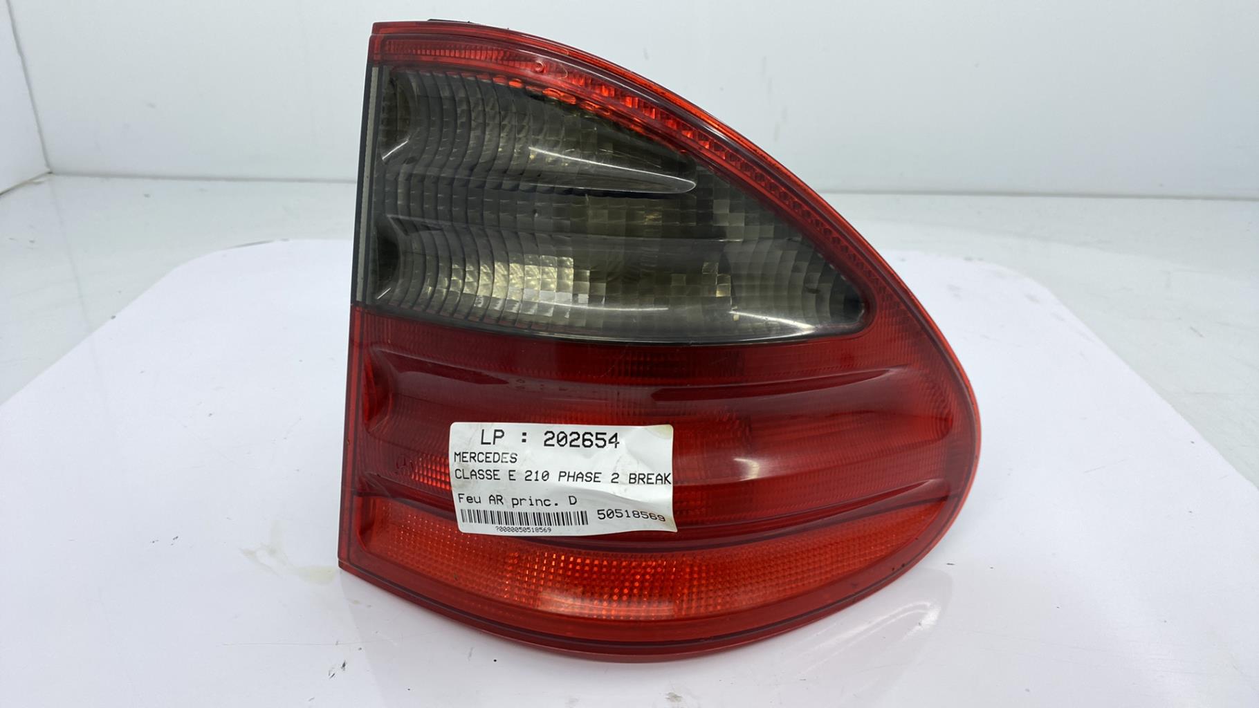Fanale posteriore principale destro (luci) MERCEDES CLASSE E 210 PHASE 2 BREAK Diésel - 1