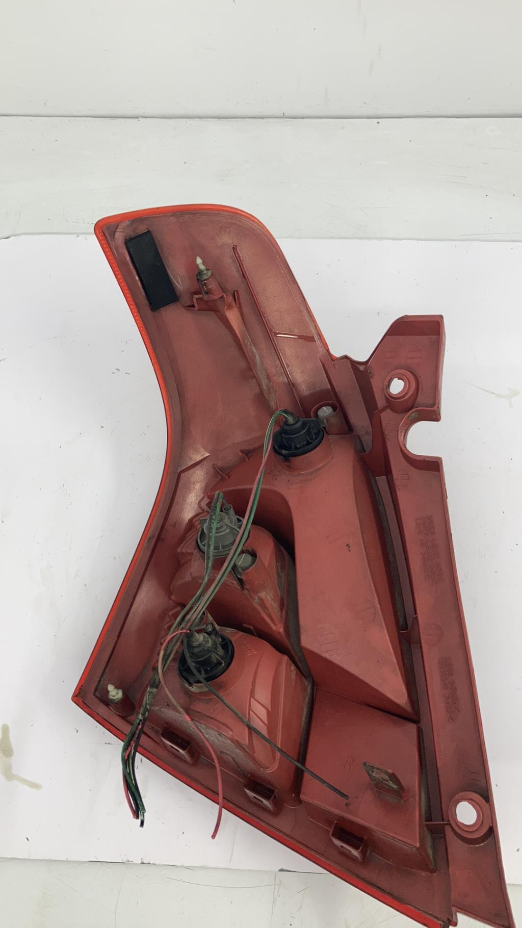 Fanale posteriore principale destro (luci) SUZUKI SWIFT 3 Diésel - 1
