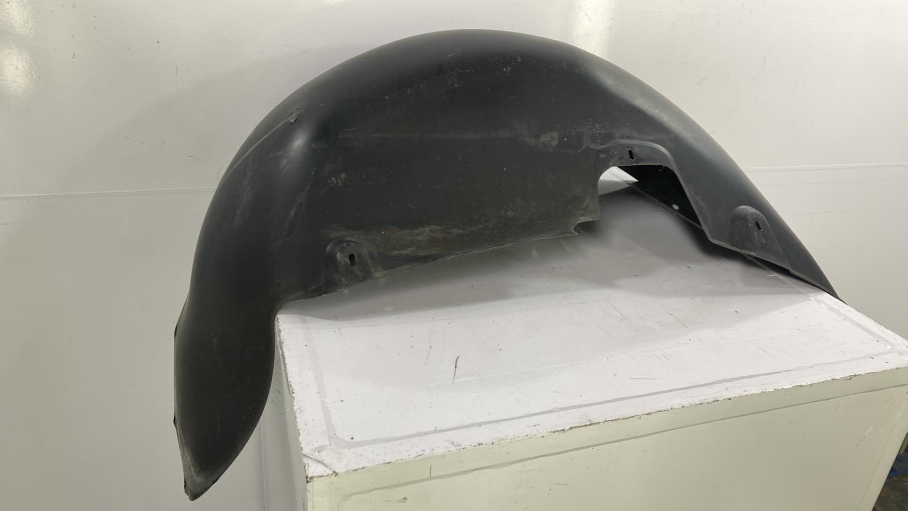 Parasale posteriore sinistro VOLKSWAGEN TOUAREG 1 PHASE 1 Diésel - 1